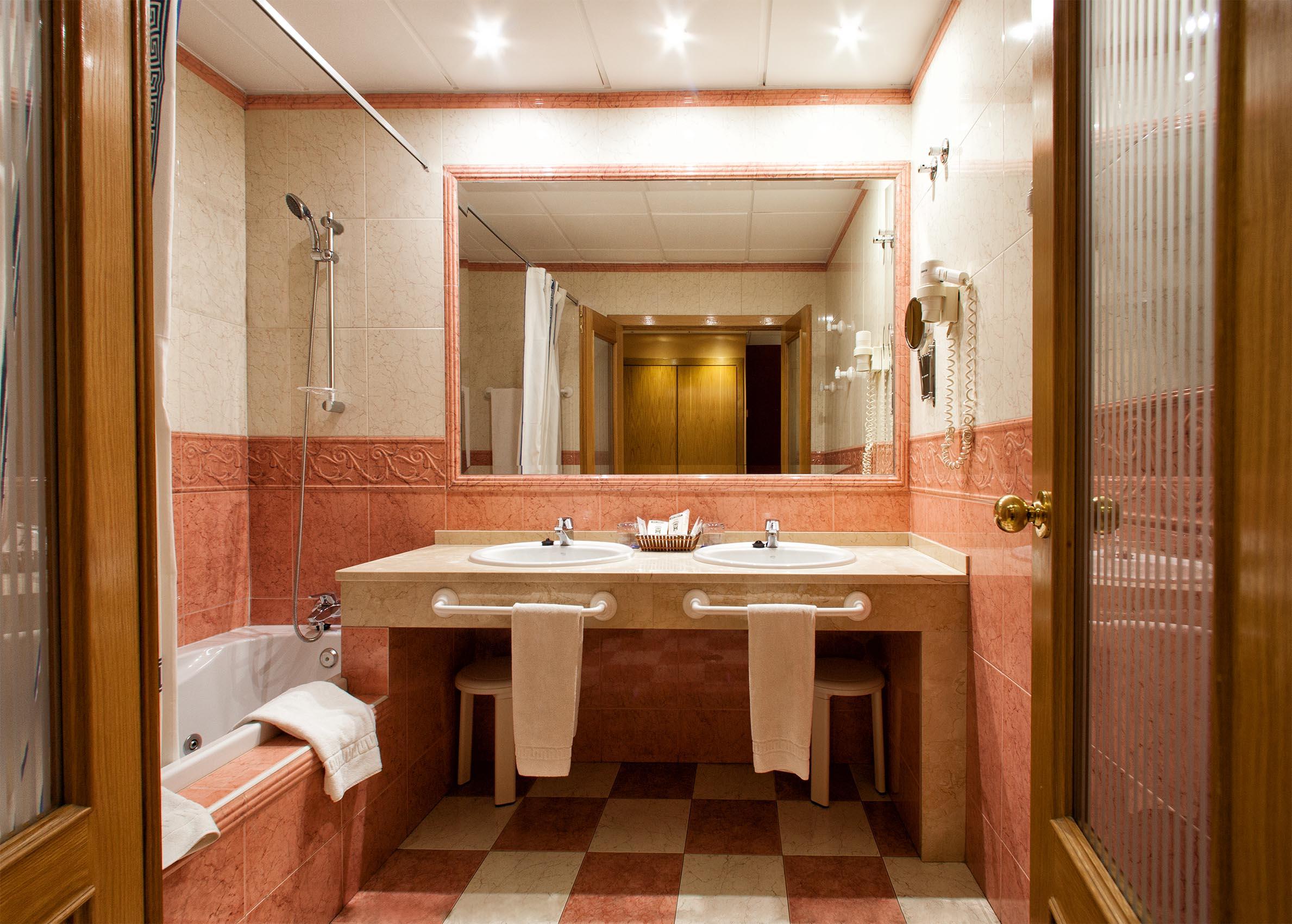 אלקלה לה ריאל Hotel Torrepalma מראה חיצוני תמונה