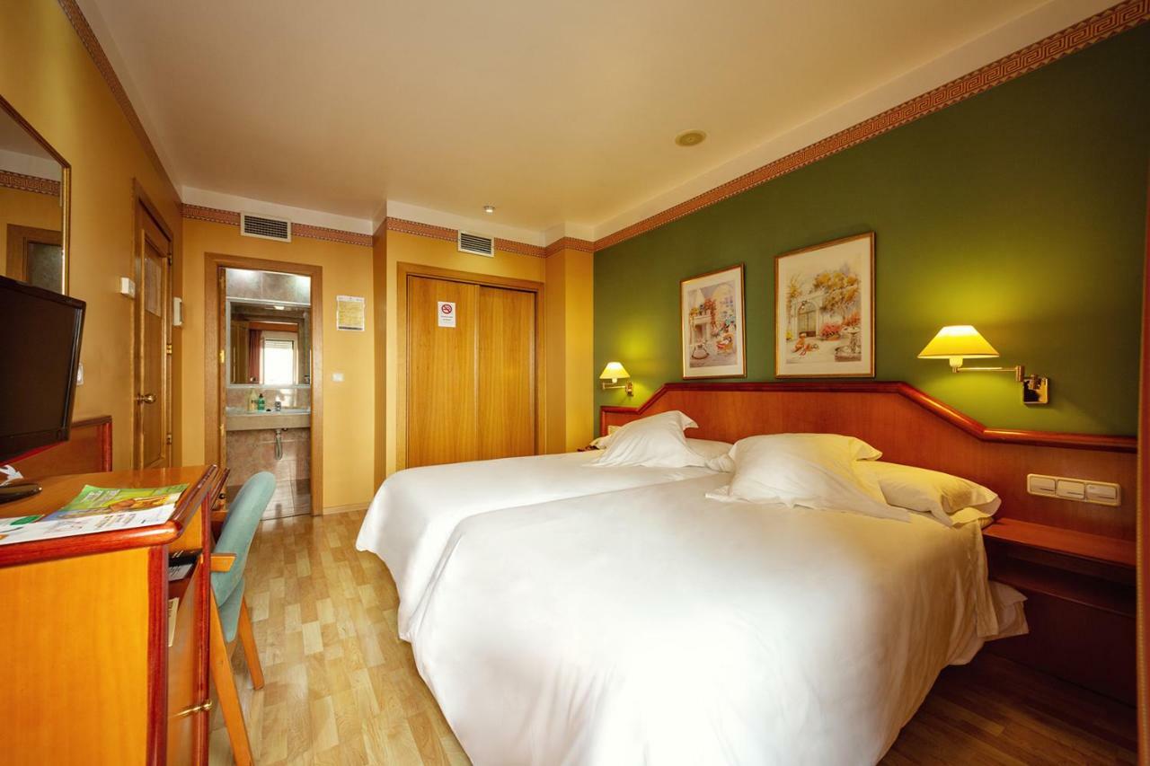 אלקלה לה ריאל Hotel Torrepalma מראה חיצוני תמונה